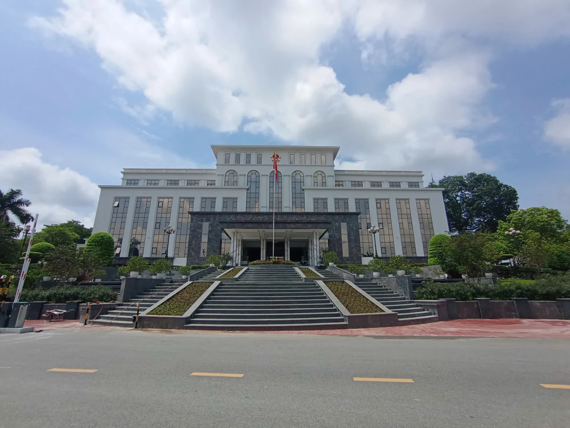 UBND TỈNH YÊN BÁI - Image 1